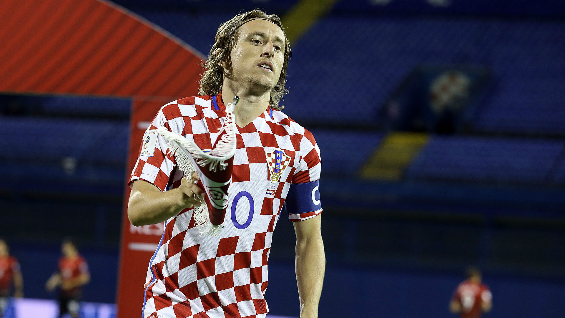 勇士汤普森拒绝降薪，恐离队