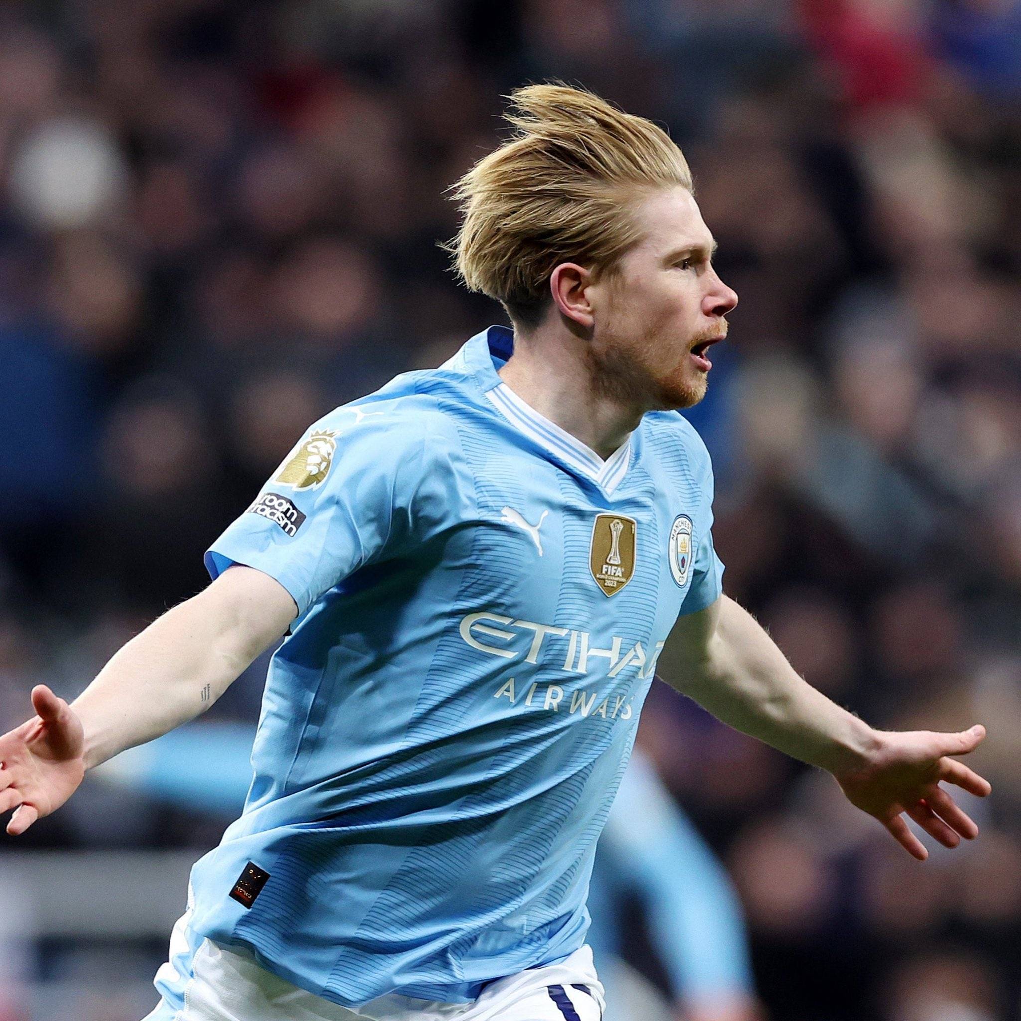 孔帕尼：卡尔能否和梅西相比？我们只想让他成为最好的卡尔